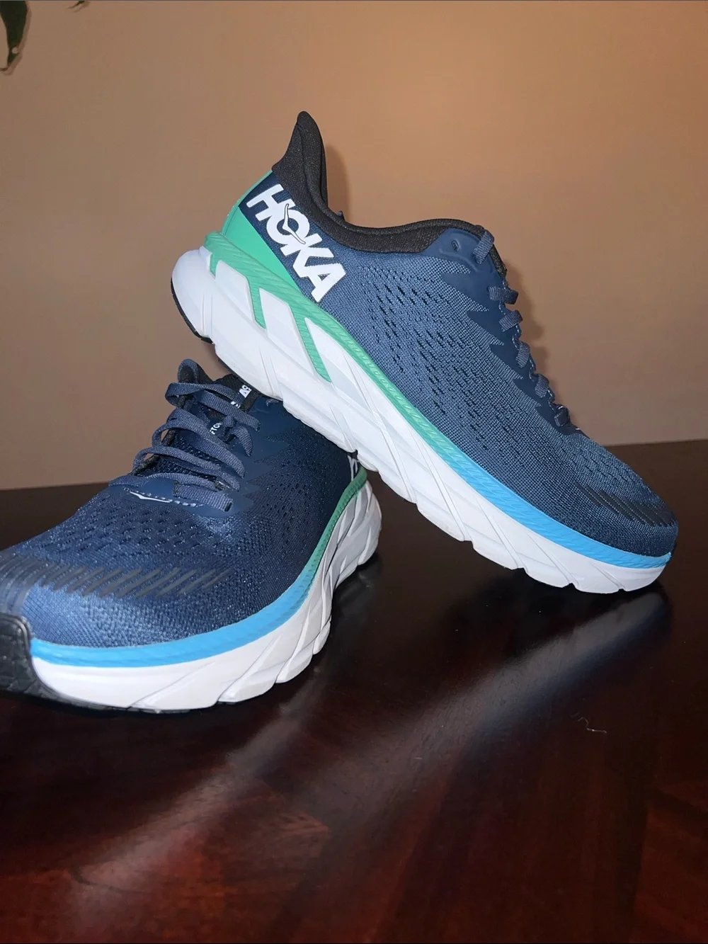 Hoka One One Clifton 7 Running Athletics Shoes 👟